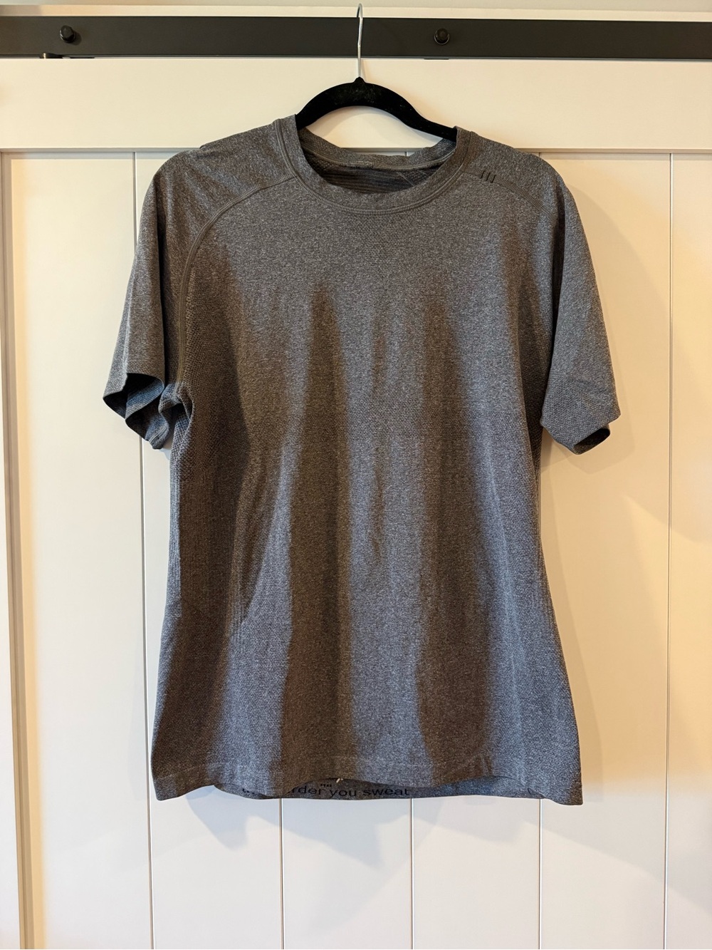 lululemon athletica Men's Heather Gray Short-Sleeve Performance Tee